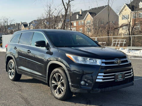 2018 Toyota Highlander LE