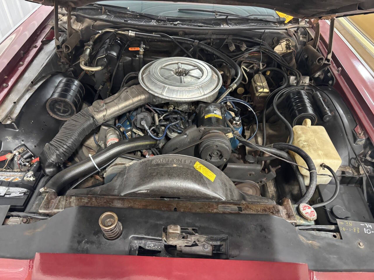 1977 Lincoln Continental 33