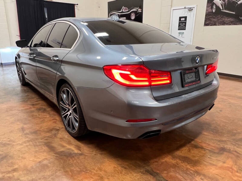 2017 BMW 5 Series 540i