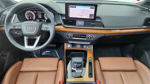 2024 Audi Q5 e quattro S line Prestg 55 TFSI