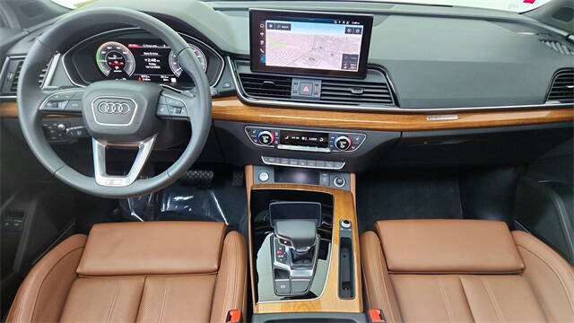 2024 Audi Q5 e quattro S line Prestg 55 TFSI