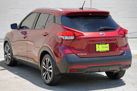 2020 Nissan Kicks SR