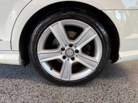 2011 Mercedes-Benz C-Class C 300 Sport