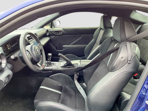 2024 Toyota GR86 Premium