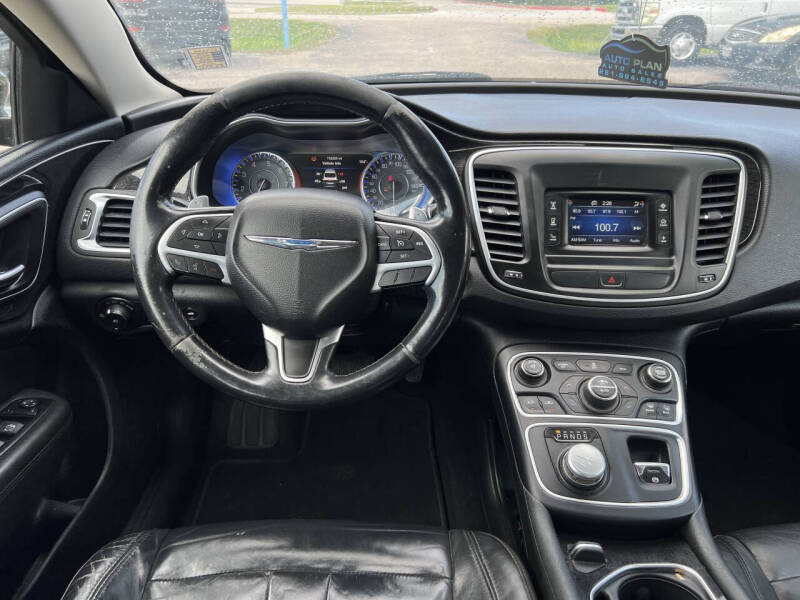 2015 Chrysler 200 C