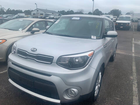 2018 Kia Soul +