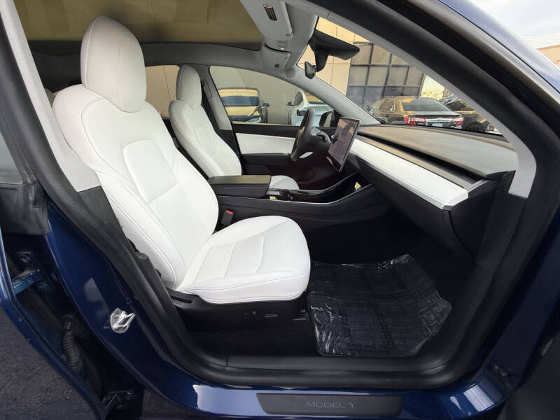 2020 Tesla Model Y Long Range