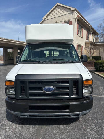 2012 Ford E-Series E-350 SD