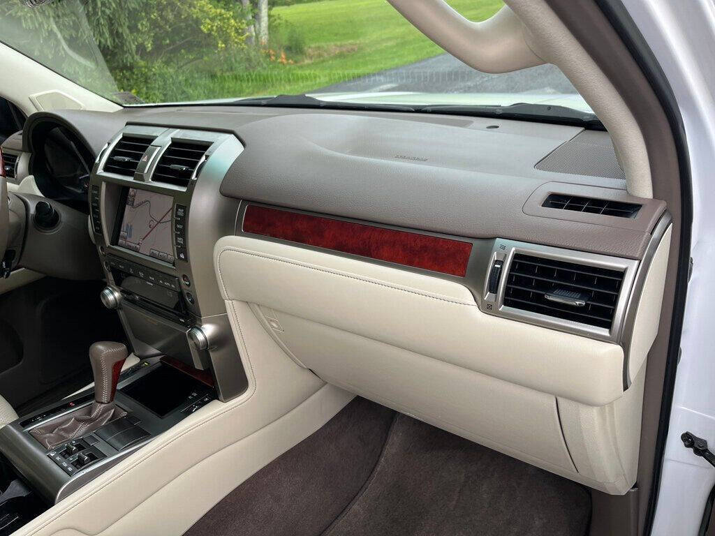 2013 Lexus GX 460 57
