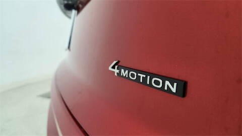 2025 Volkswagen Atlas Cross Sport SEL R-Line Black 4Motion