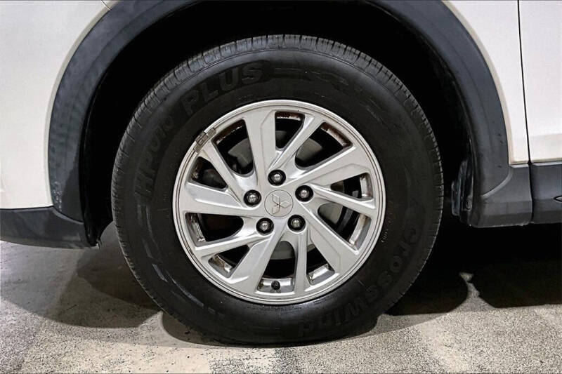 2019 Mitsubishi Eclipse Cross ES