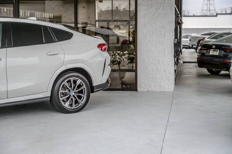 2022 BMW X6 xDrive40i