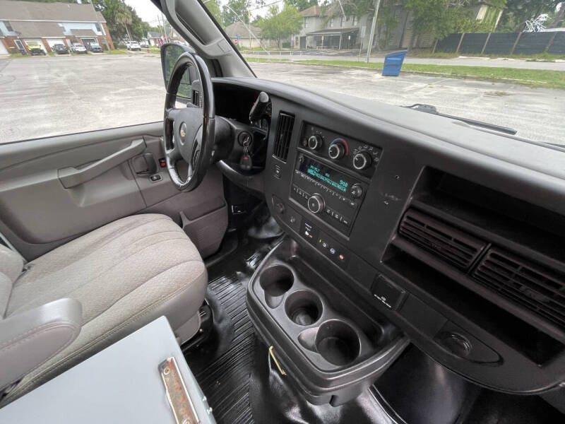 2020 Chevrolet Express 2500