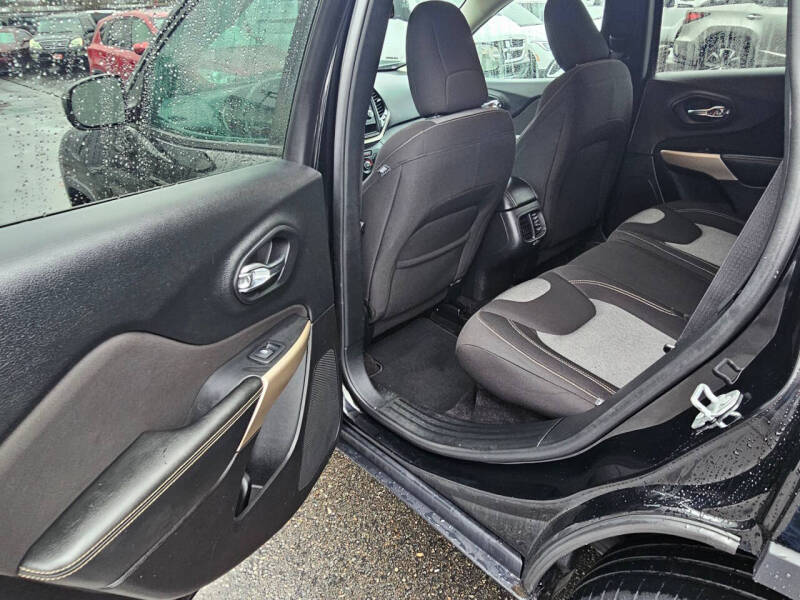 2018 Jeep Cherokee Latitude