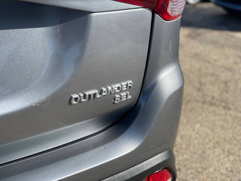 2019 Mitsubishi Outlander SE