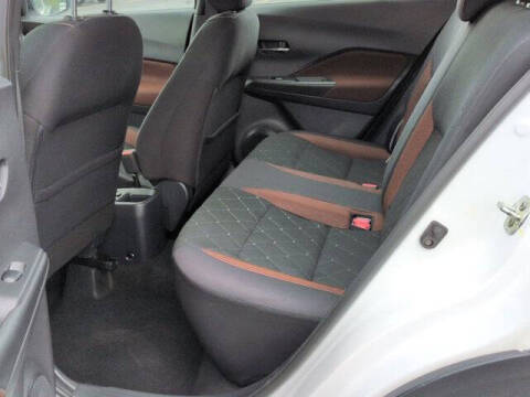 2019 Nissan Kicks SR