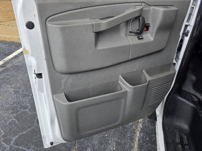 2016 Chevrolet Express 2500