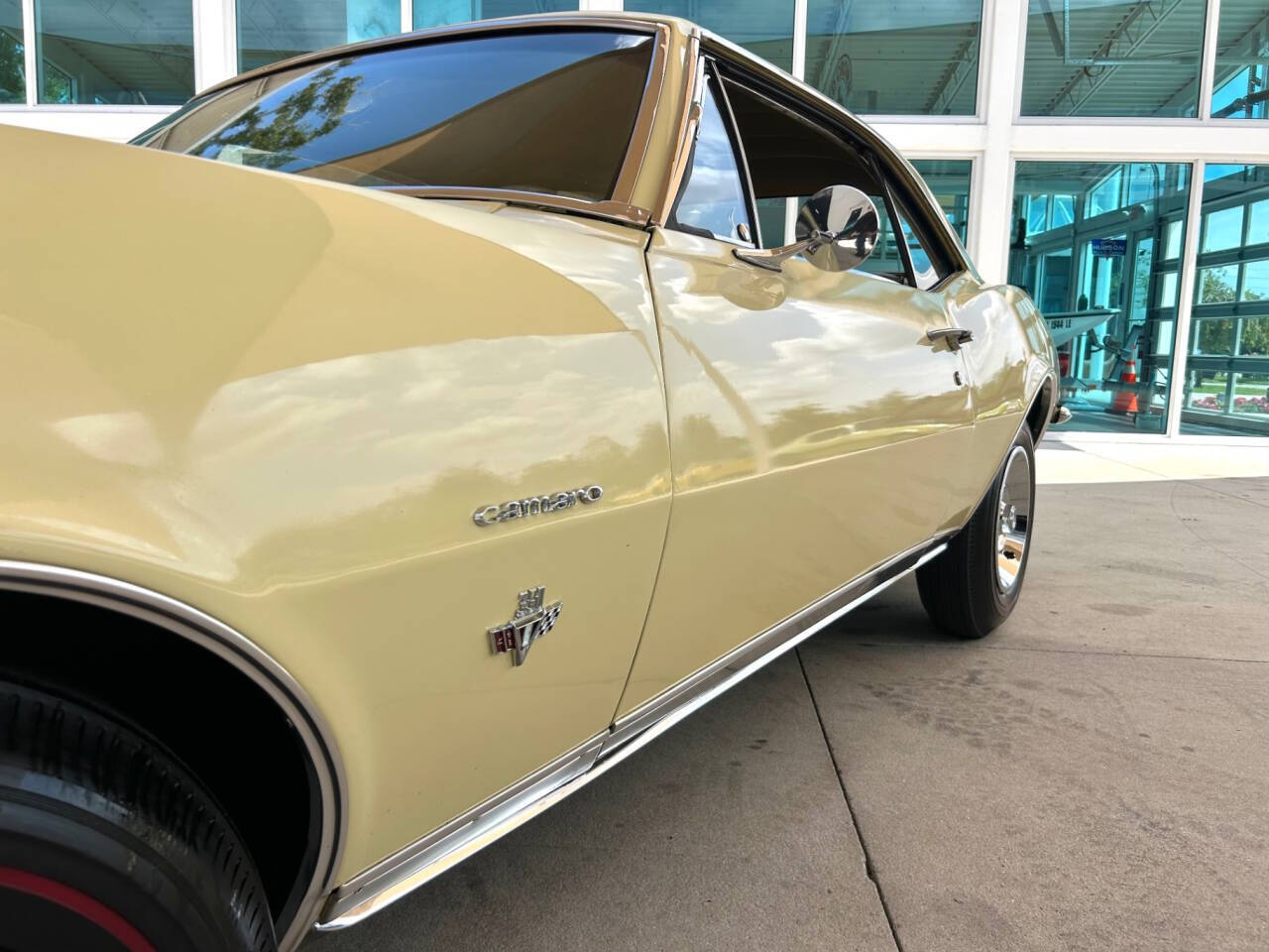 1967 Chevrolet Camaro 12