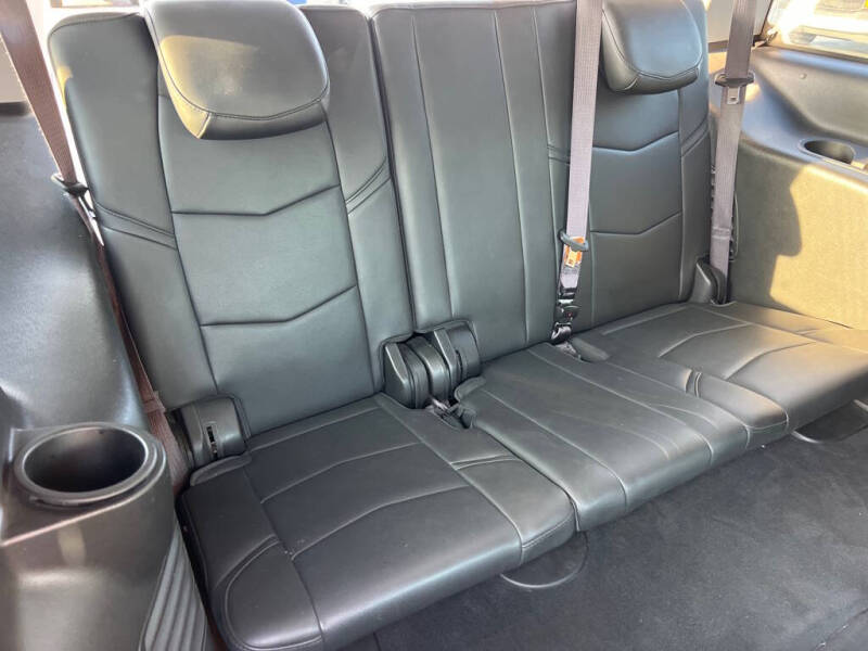 2017 Cadillac Escalade Premium Luxury