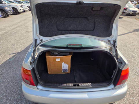 1996 Audi A4 quattro 2.8