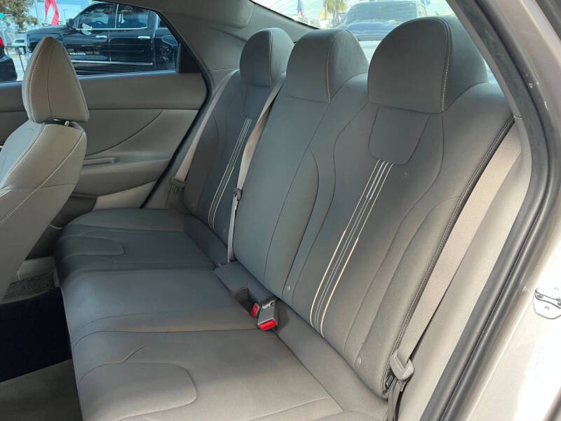 2023 Hyundai Elantra