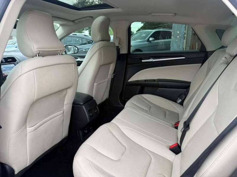 2017 Ford Fusion Titanium