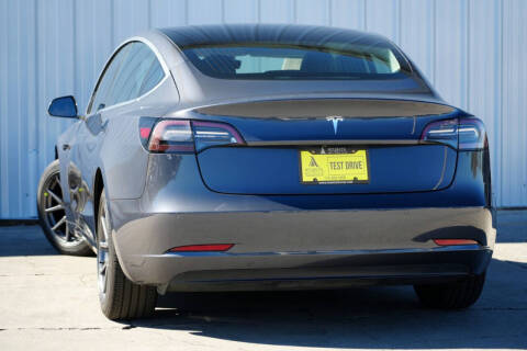 2020 Tesla Model 3 Standard Range Plus