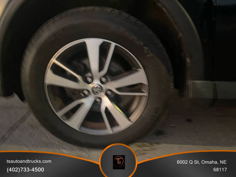 2017 Toyota RAV4 XLE