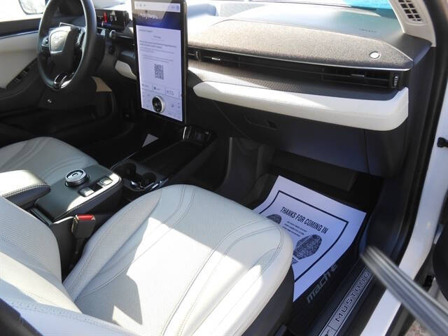 2022 Ford Mustang Mach-E Premium