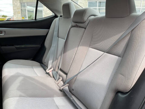 2016 Toyota Corolla LE