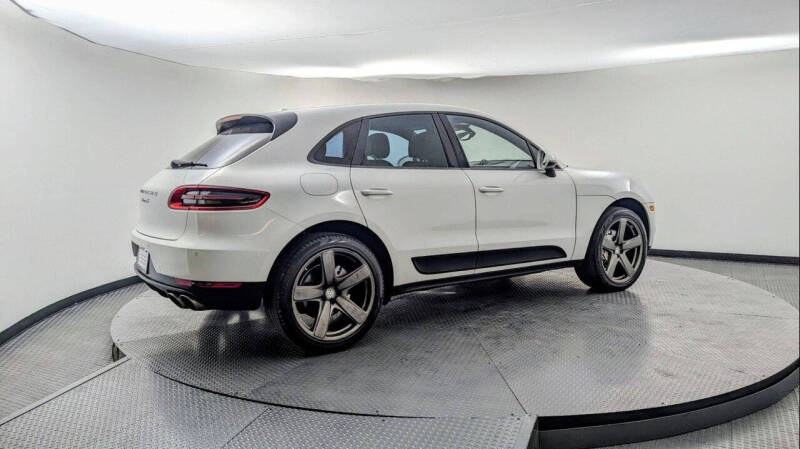 2015 Porsche Macan S