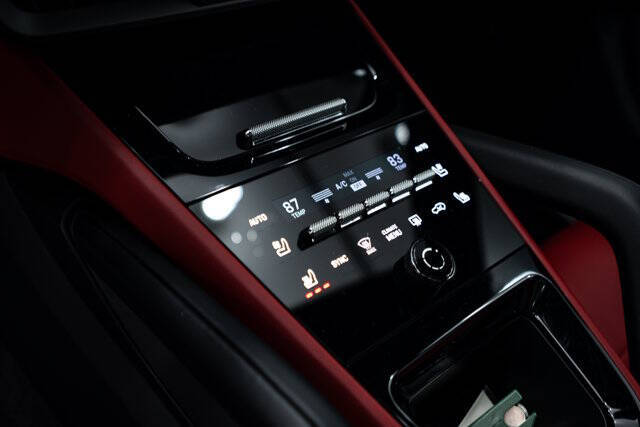 2025 Porsche Cayenne