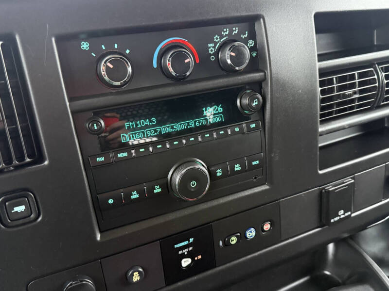 2020 Chevrolet Express 2500