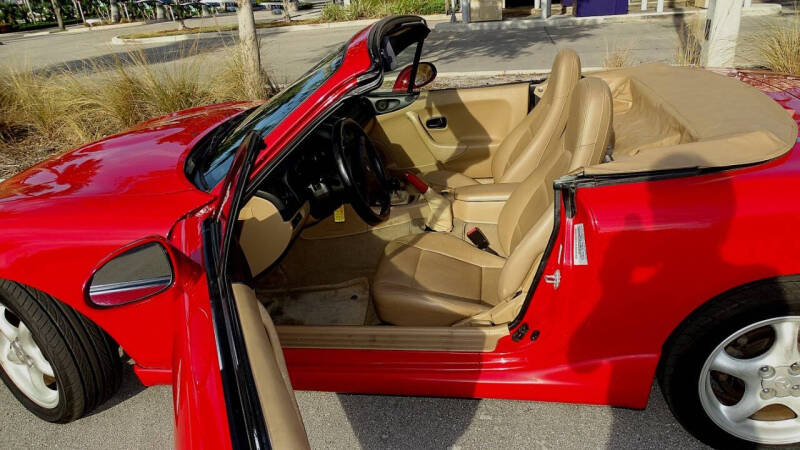 2000 Mazda MX-5 Miata