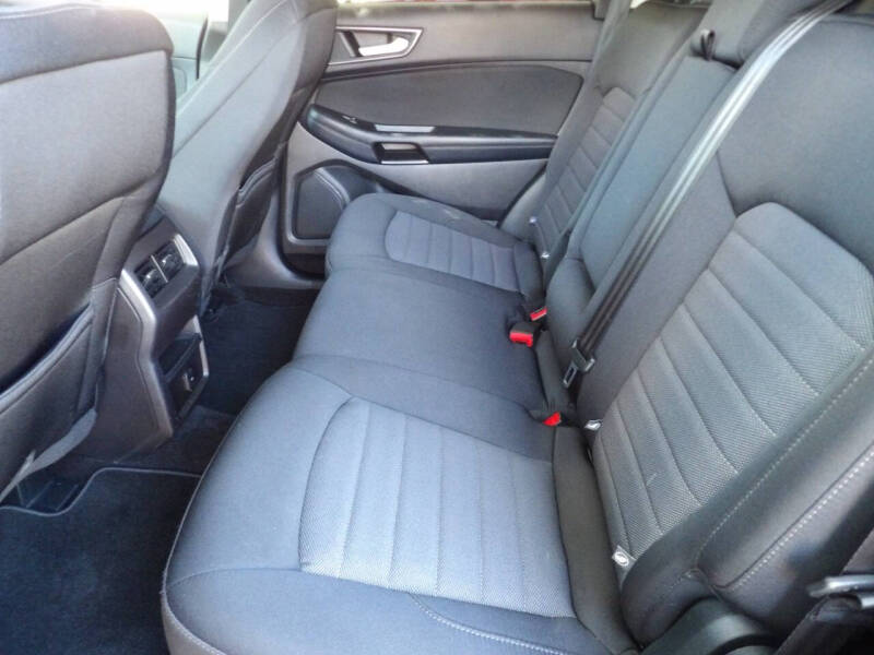 2018 Ford Edge SE