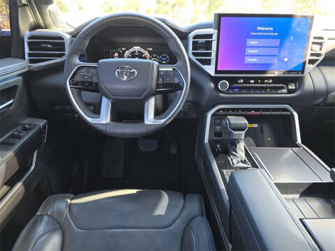 2023 Toyota Tundra Platinum HV