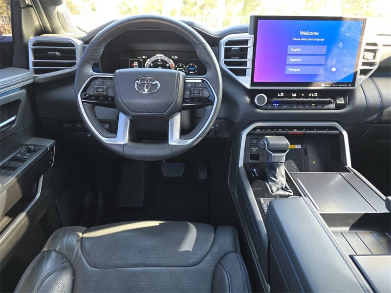 2023 Toyota Tundra Platinum HV