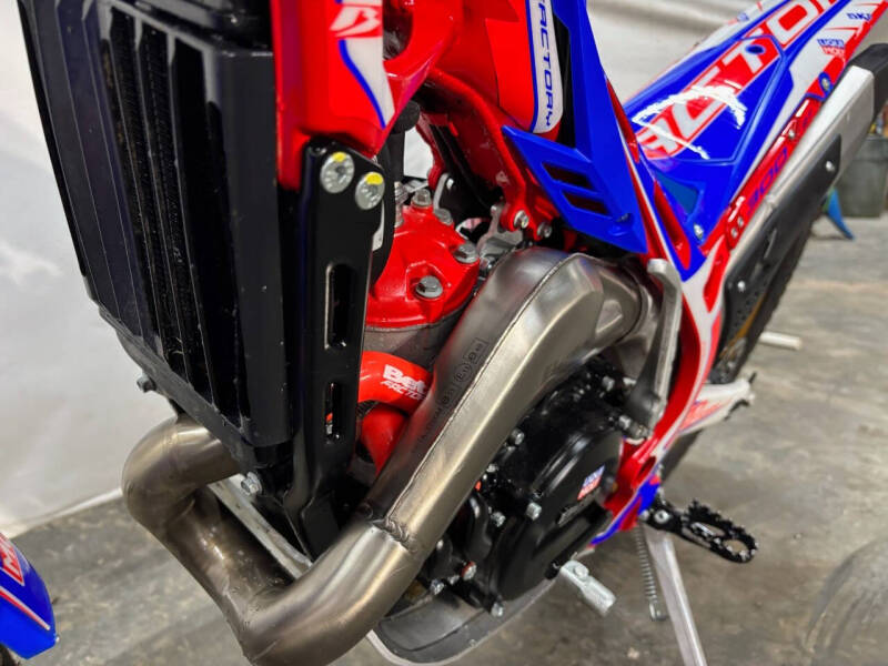 2022 Beta Evo Factory 300 2T