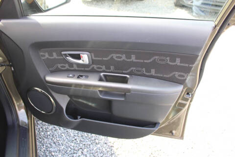 2012 Kia Soul +