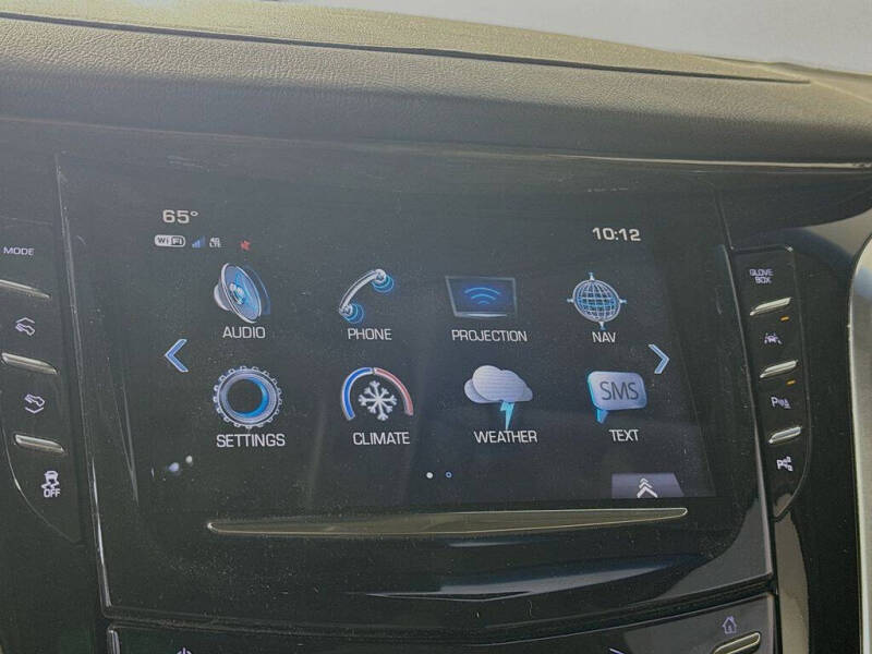 2019 Cadillac Escalade Luxury