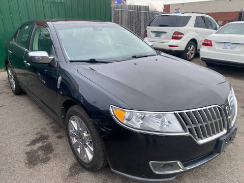 2011 Lincoln MKZ for sale at Parker Auto Sales Llc in Buffalo NY