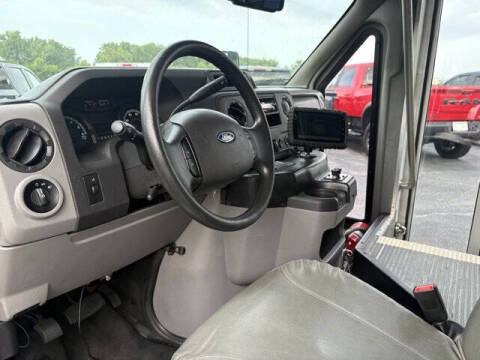 2019 Ford E-Series