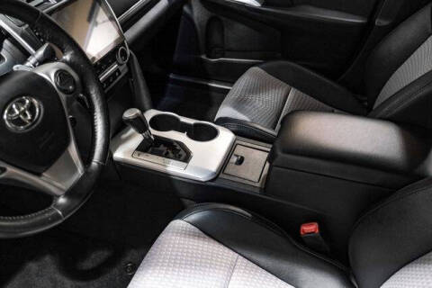 2012 Toyota Camry SE