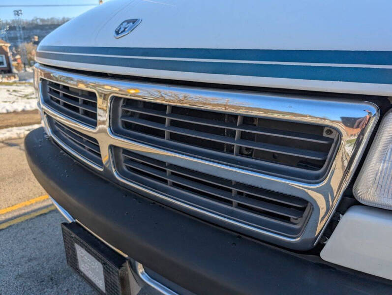 1996 Dodge Ram Van 3500