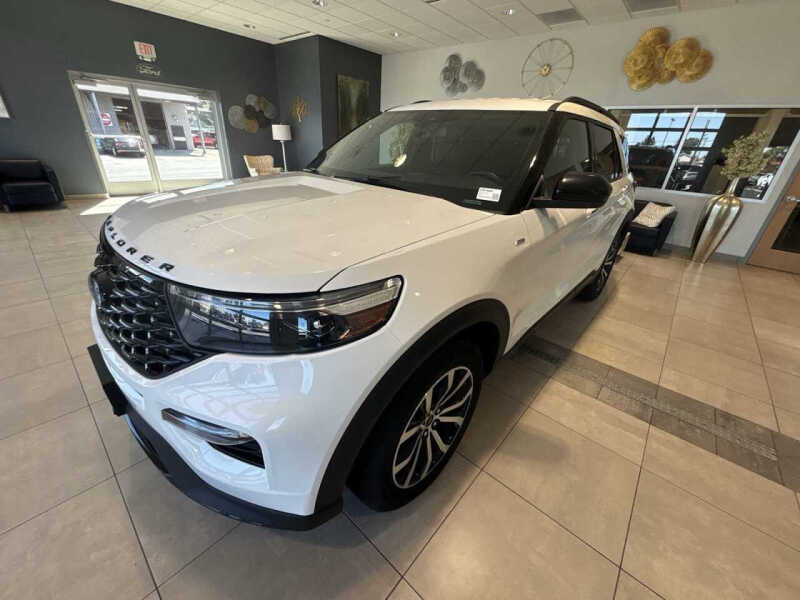 2022 Ford Explorer ST-Line