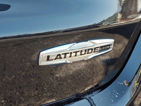 2023 Jeep Compass Latitude Lux