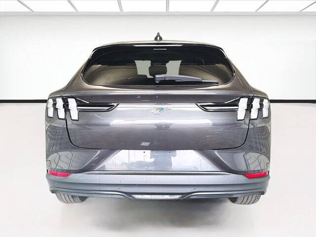 2021 Ford Mustang Mach-E Select
