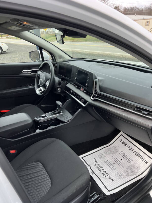 2025 Kia Sportage LX