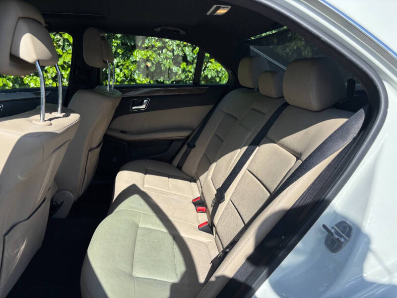 2011 Mercedes-Benz E-Class E 350 Luxury