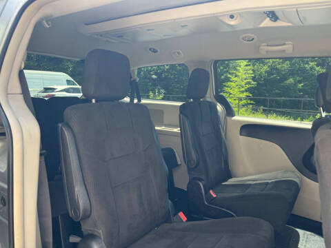 2012 Dodge Grand Caravan Crew